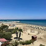 Lejlighed Lazuli Beachfront Sea View Ap 34 Larnaca