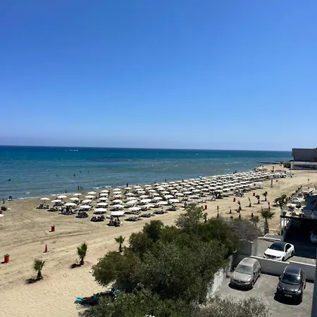 Lazuli Beachfront Sea View Ap 34