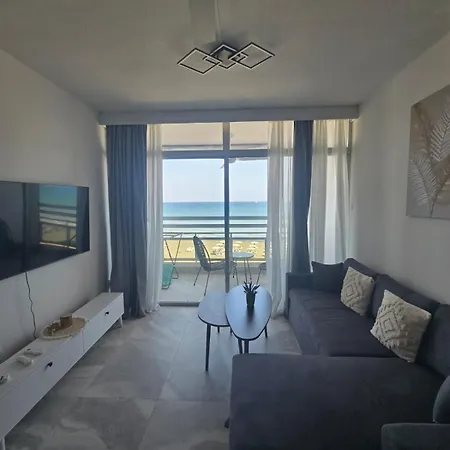 Apartamento Lazuli Beachfront Sea View Ap 34