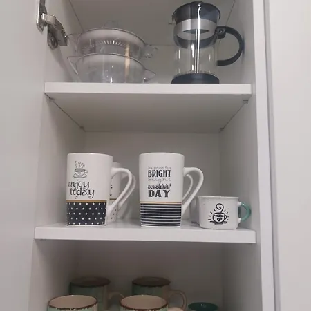 Lazuli Beachfront Sea View Ap 34 * Lárnaca